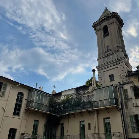 Summerhouse 2 Bed Quiet Old Balcony100m Apartment Nizza